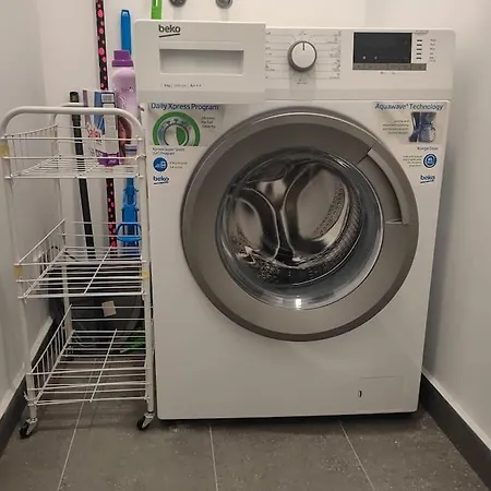 公寓 The Courtyard 2bdrm *