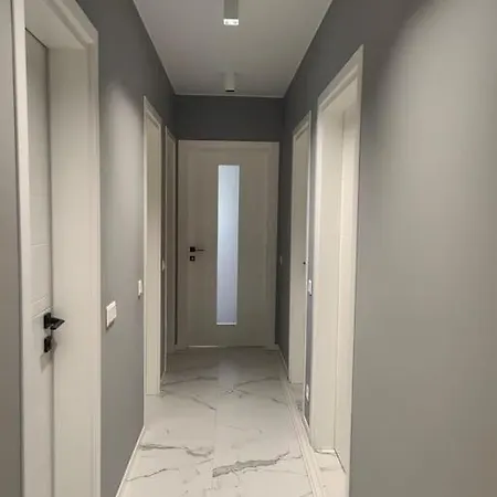 شقة The Courtyard 2bdrm